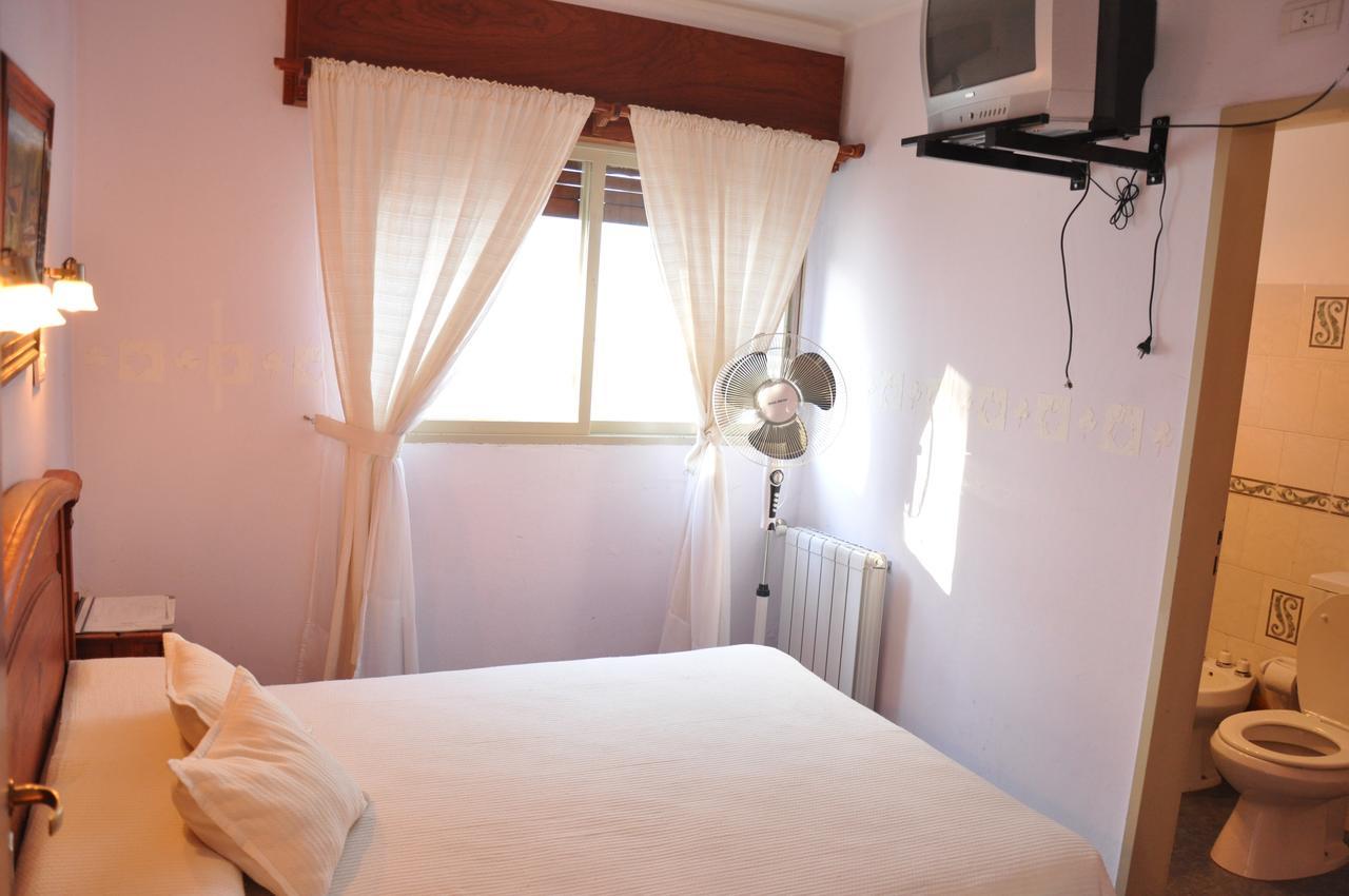 Hosteria Rukalaf Mina Clavero Ruang foto